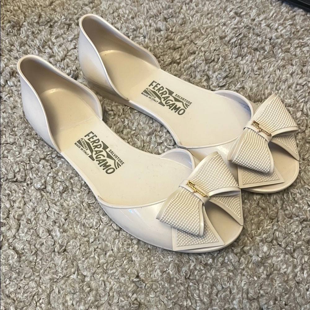 Salvatore Ferragamo Jelly Bow Peep-Toe Flats